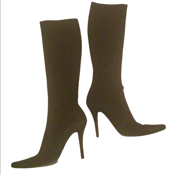 Stuart WEITZMAN suede knee high boots. - Picture 3 of 9